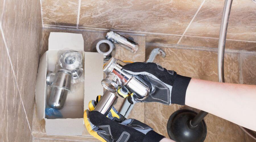 Professional gutter cleaning in Mark Center, OH